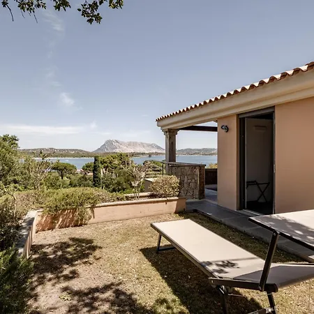 Belocations - Aldia Garden Seaview Villa Puntaldia